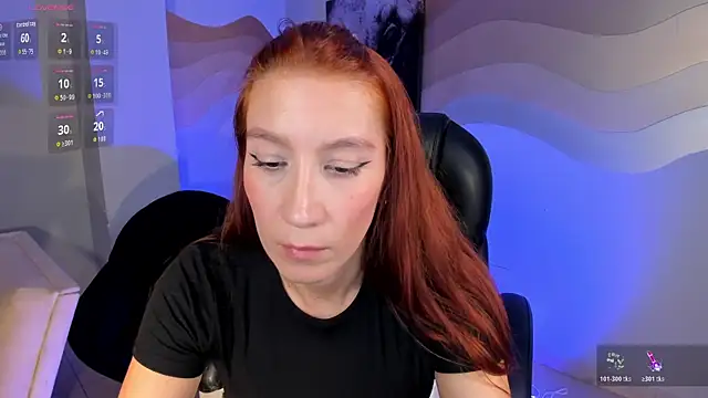 Snapshot of MiaFarrell_ chatting on 31, 10, 2025 MiaFarrell online show from 31, 10, 2025