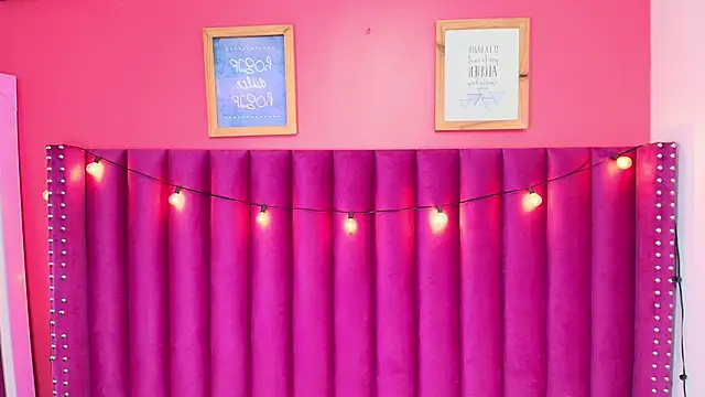 kinkyandsavage online show from 13, 2, 2025