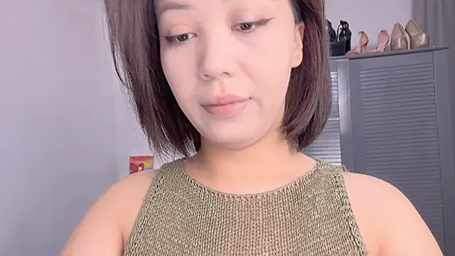 PurrrfectMiko online show from 14, 1, 2026