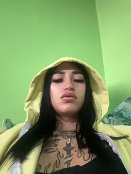 Cassie howard  online show from 11, 1, 2025