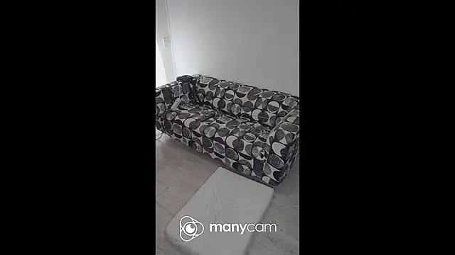 Snapshot of lunaxxxtreme chatting on 21, 9, 2025 lunaxxxtreme online show from 21, 9, 2025