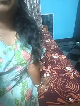 Snapshot of bhavanitelu chatting on 9, 10, 2025 bhavanitelu online show from 9, 10, 2025