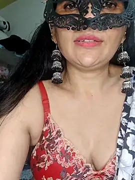 Snapshot of sexy_bhabhi69 chatting on 8, 5, 2026 sexy bhabhi69 online show from 8, 5, 2026