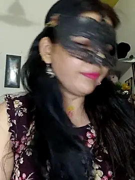 Snapshot of sexy_bhabhi69 chatting on 28, 5, 2026 sexy bhabhi69 online show from 28, 5, 2026