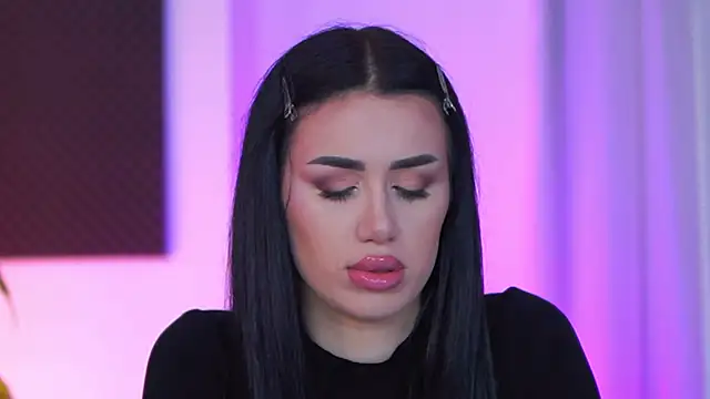 Snapshot of Jenna_Day chatting on 24, 11, 2025 Jenna Day online show from 24, 11, 2025