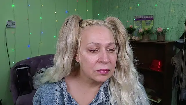 Snapshot of Penelope_Pinky chatting on 7, 1, 2025 Penelope Pinky online show from 7, 1, 2025