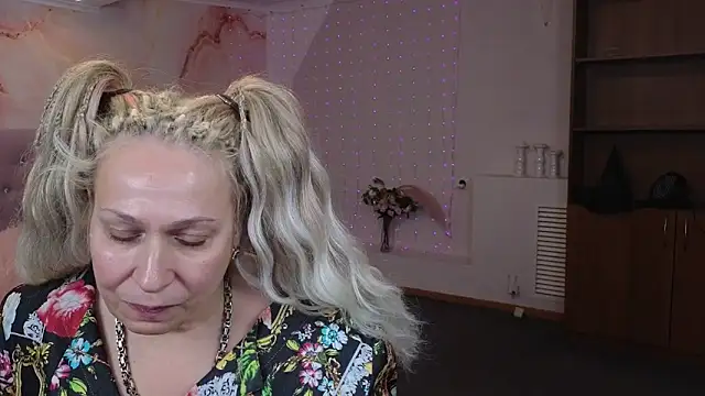 Snapshot of Penelope_Pinky chatting on 15, 1, 2025 Penelope Pinky online show from 15, 1, 2025