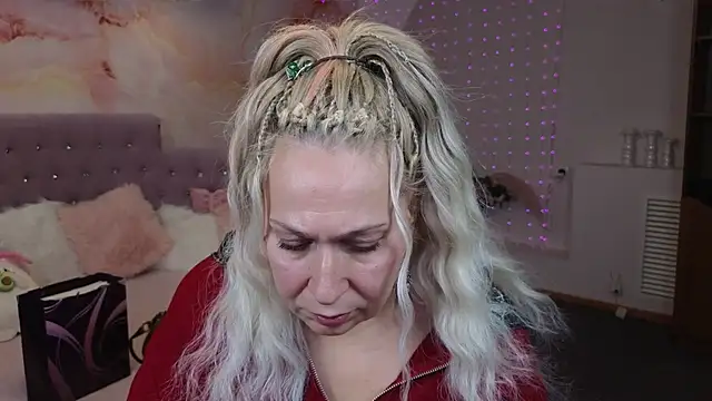 Snapshot of Penelope_Pinky chatting on 16, 1, 2025 Penelope Pinky online show from 16, 1, 2025