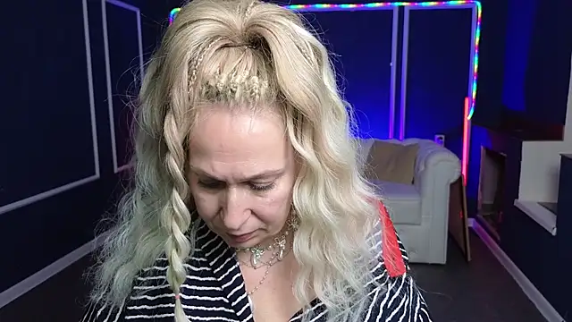 Snapshot of Penelope_Pinky chatting on 21, 1, 2025 Penelope Pinky online show from 21, 1, 2025