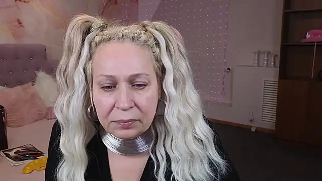 Snapshot of Penelope_Pinky chatting on 22, 1, 2025 Penelope Pinky online show from 22, 1, 2025