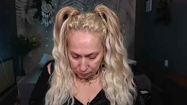 Snapshot of Penelope_Pinky chatting on 24, 1, 2025 Penelope Pinky online show from 24, 1, 2025