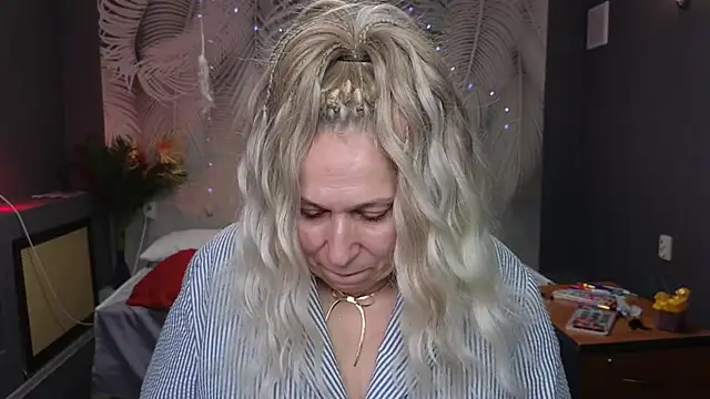 Snapshot of Penelope_Pinky chatting on 28, 1, 2025 Penelope Pinky online show from 28, 1, 2025