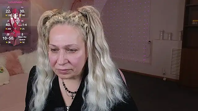 Snapshot of Penelope_Pinky chatting on 4, 2, 2025 Penelope Pinky online show from 4, 2, 2025