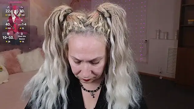 Snapshot of Penelope_Pinky chatting on 4, 2, 2025 Penelope Pinky online show from 4, 2, 2025