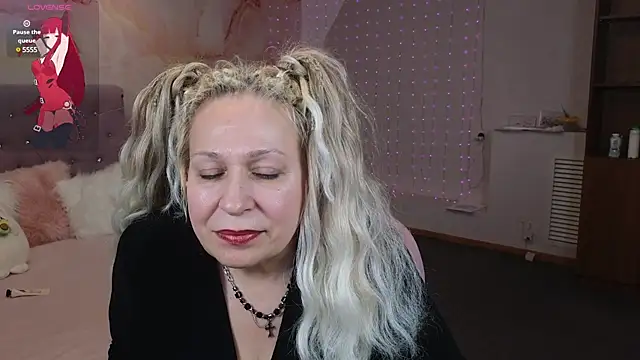 Snapshot of Penelope_Pinky chatting on 4, 2, 2025 Penelope Pinky online show from 4, 2, 2025