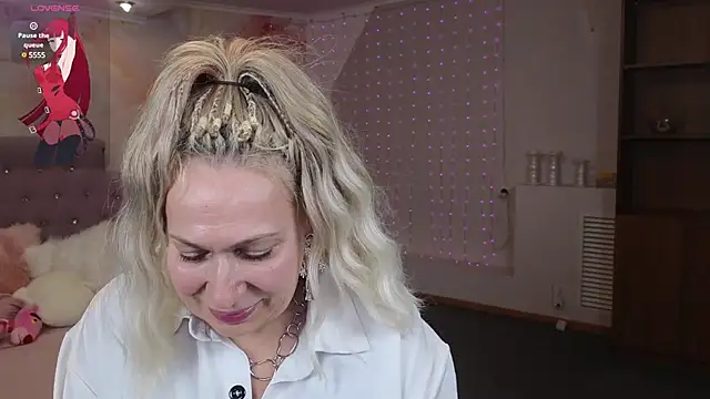 Snapshot of Penelope_Pinky chatting on 7, 2, 2025 Penelope Pinky online show from 7, 2, 2025