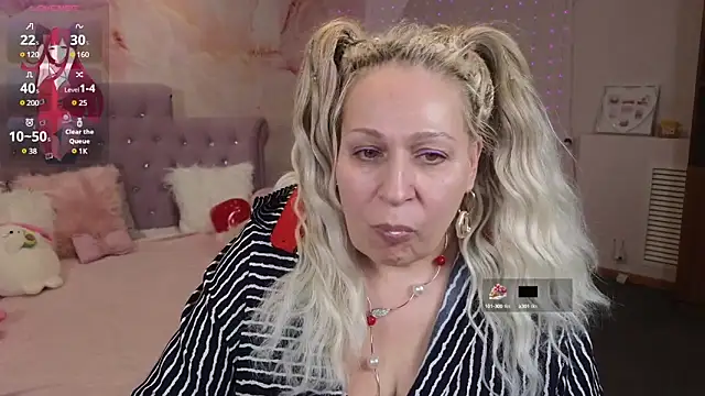 Snapshot of Penelope_Pinky chatting on 10, 2, 2025 Penelope Pinky online show from 10, 2, 2025