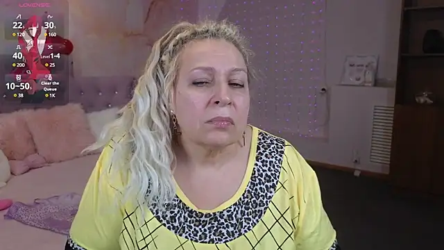 Snapshot of Penelope_Pinky chatting on 11, 2, 2025 Penelope Pinky online show from 11, 2, 2025