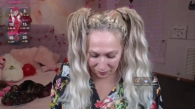 Snapshot of Penelope_Pinky chatting on 14, 2, 2025 Penelope Pinky online show from 14, 2, 2025