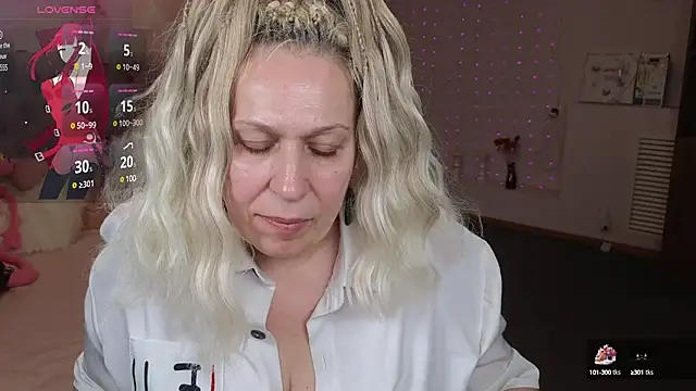 Snapshot of Penelope_Pinky chatting on 20, 2, 2025 Penelope Pinky online show from 20, 2, 2025