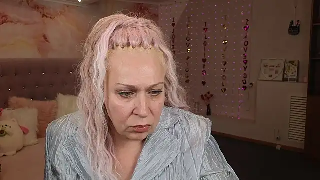 Snapshot of Penelope_Pinky chatting on 23, 2, 2025 Penelope Pinky online show from 23, 2, 2025