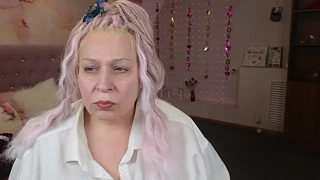 Snapshot of Penelope_Pinky chatting on 27, 2, 2025 Penelope Pinky online show from 27, 2, 2025