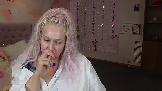 Snapshot of Penelope_Pinky chatting on 27, 2, 2025 Penelope Pinky online show from 27, 2, 2025