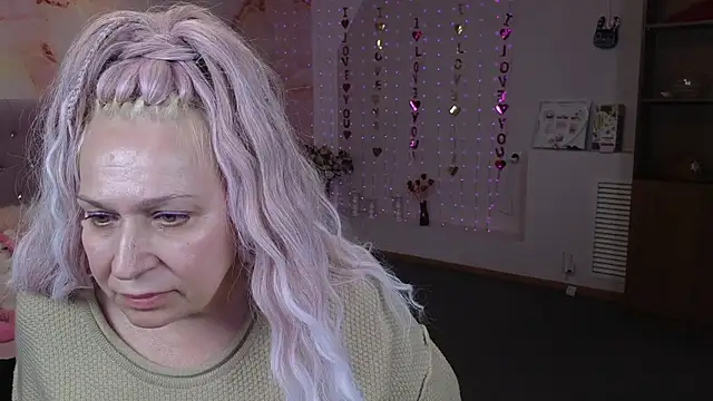 Snapshot of Penelope_Pinky chatting on 28, 2, 2025 Penelope Pinky online show from 28, 2, 2025