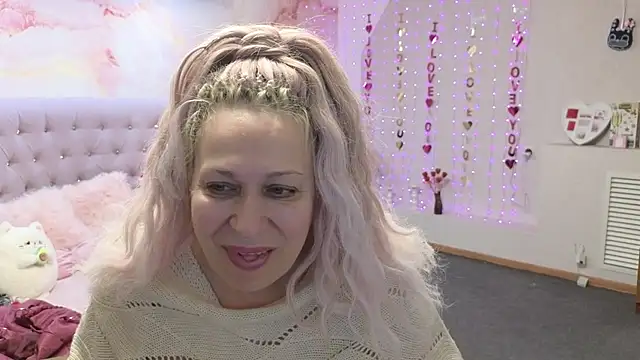 Snapshot of Penelope_Pinky chatting on 21, 3, 2025 Penelope Pinky online show from 21, 3, 2025