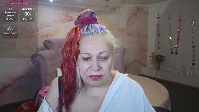 Snapshot of Penelope_Pinky chatting on 20, 11, 2025 Penelope Pinky online show from 20, 11, 2025