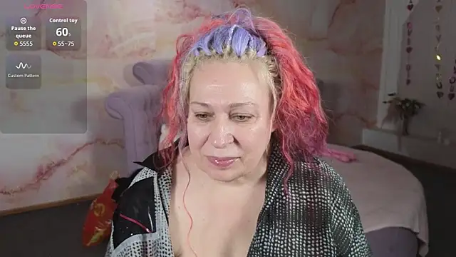 Snapshot of Penelope_Pinky chatting on 29, 11, 2025 Penelope Pinky online show from 29, 11, 2025