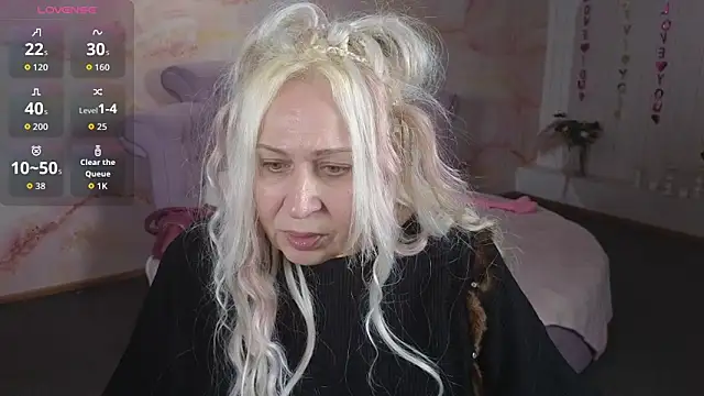 Snapshot of Penelope_Pinky chatting on 22, 12, 2025 Penelope Pinky online show from 22, 12, 2025