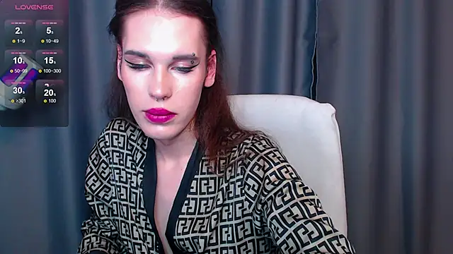 Cassie Bae online show from 1, 2, 2025