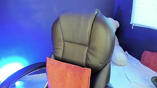 milufontier online show from 9, 1, 2026