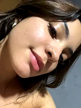 Nicollygriu online show from 16, 10, 2025