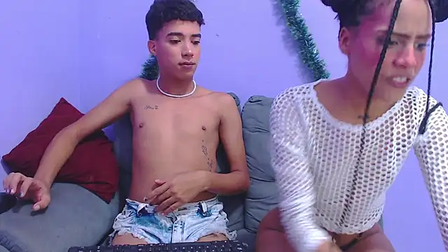 Snapshot of Hot_kleo chatting on 15, 12, 2024 Hot kleo online show from 15, 12, 2024