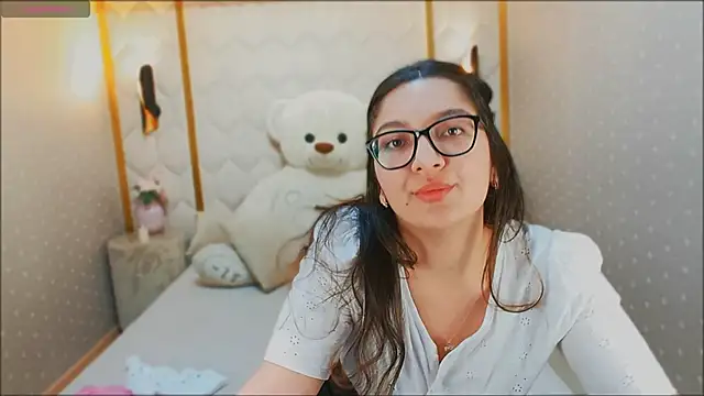 Snapshot of ZarifaBev chatting on 27, 12, 2024 ZarifaBev online show from 27, 12, 2024