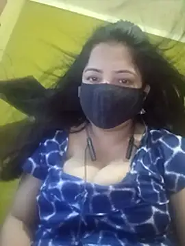 Snapshot of hornycoupleJandS chatting on 30, 6, 2026 hornycoupleJandS online show from 30, 6, 2026