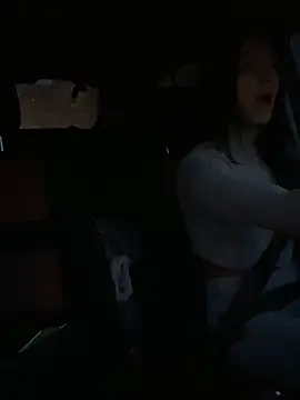 Snapshot of JulliaVegas chatting on 2, 2, 2025 JulliaVegas online show from 2, 2, 2025