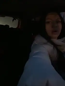 Snapshot of JulliaVegas chatting on 3, 2, 2025 JulliaVegas online show from 3, 2, 2025