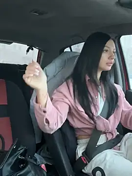 Snapshot of JulliaVegas chatting on 8, 2, 2025 JulliaVegas online show from 8, 2, 2025