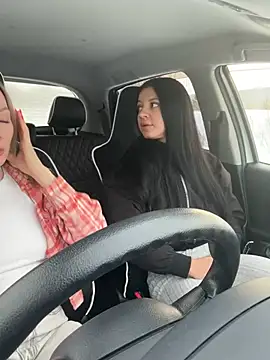 Snapshot of JulliaVegas chatting on 8, 3, 2025 JulliaVegas online show from 8, 3, 2025