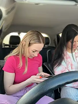 Snapshot of JulliaVegas chatting on 14, 3, 2025 JulliaVegas online show from 14, 3, 2025