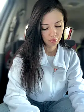 Snapshot of JulliaVegas chatting on 16, 9, 2025 JulliaVegas online show from 16, 9, 2025