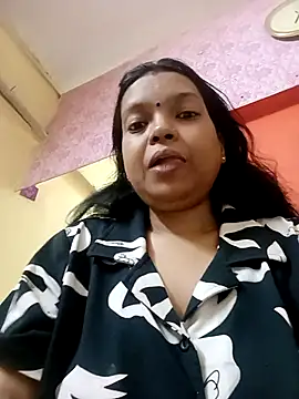 Snapshot of sunita-doll chatting on 1, 12, 2025 sunita-doll online show from 1, 12, 2025