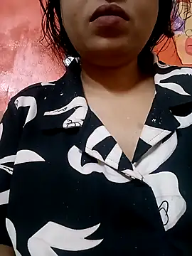 Snapshot of sunita-doll chatting on 3, 12, 2025 sunita-doll online show from 3, 12, 2025