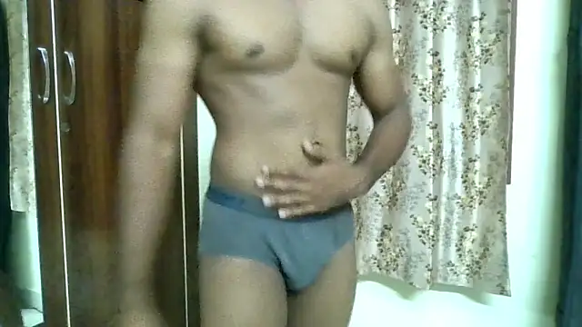 Snapshot of freaok_t chatting on 6, 11, 2025 freaok t online show from 6, 11, 2025