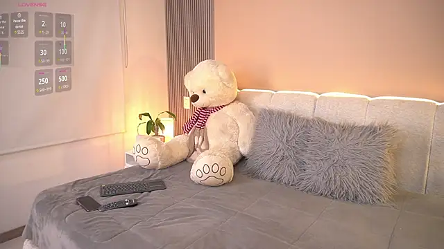 johanafox  online show from 19, 3, 2026