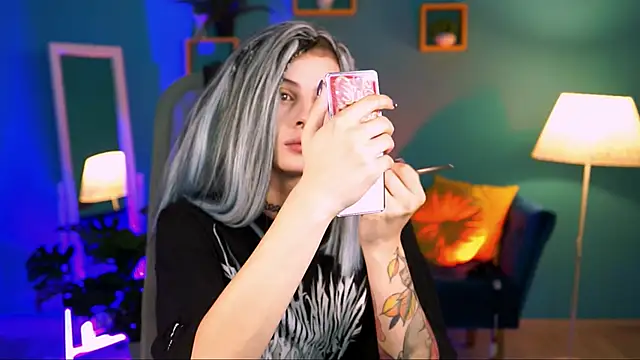 Snapshot of JadeCastle_ chatting on 15, 11, 2025 JadeCastle online show from 15, 11, 2025