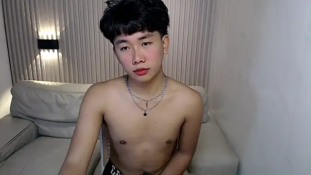 Snapshot of dangerzone0122 chatting on 19, 9, 2025 dangerzone0122 online show from 19, 9, 2025